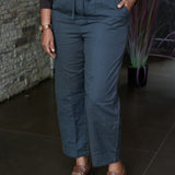 Cotton straight pants with tie