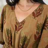Beige tie and dye cotton kaftan