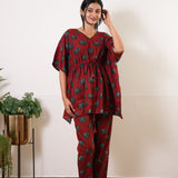 Red and turquoise cotton comfies