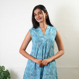 Ira v neck cotton dress - Blue paisley (Attached sleeves)
