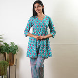 Turquoise and red cotton comfies
