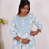 Sky blue maternity nursing wear