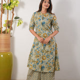 Off white and blue roses cotton co-ords set