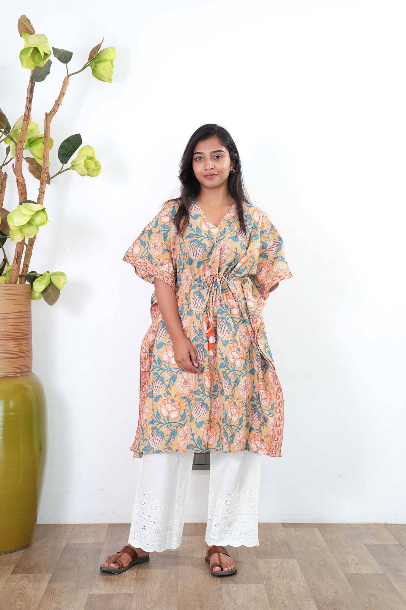 Sandalwood cotton short kaftan