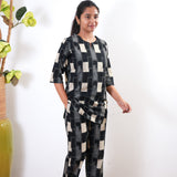 White and black block cotton sleep wear