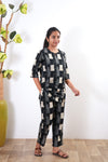 White and black block cotton sleep wear