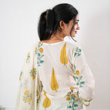 Off white sanganeri cotton suit set