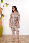 Beige cotton comfies