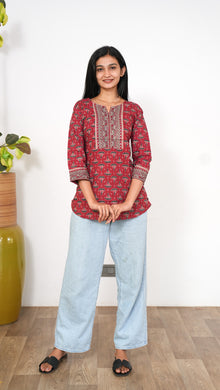Crimson cotton short kurti