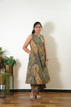 Blue paisley cotton co-ords set ( attached sleeves)