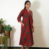 Ira cotton v neck gathered dress- Red elephant