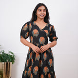 Black roses V neck cotton dress 
