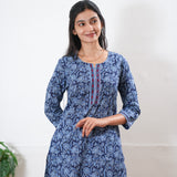 Round neck cotton short kurti - Indigo