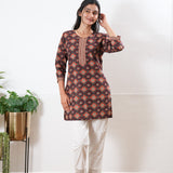 Round neck cotton short kurti - Rose