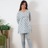 Round neck cotton short kurti - Blue butta