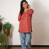 V neck cotton short kurti - Deep red