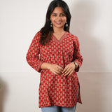 V neck cotton short kurti - Deep red