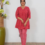 Red bandhani cotton comfies