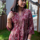 Maroon mandarin collar kurti