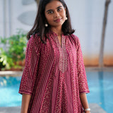 Maroon stripes mandarin collar kurti