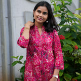 Pink floral mandarin collar kurti