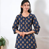Round neck cotton short kurti - Navy butta